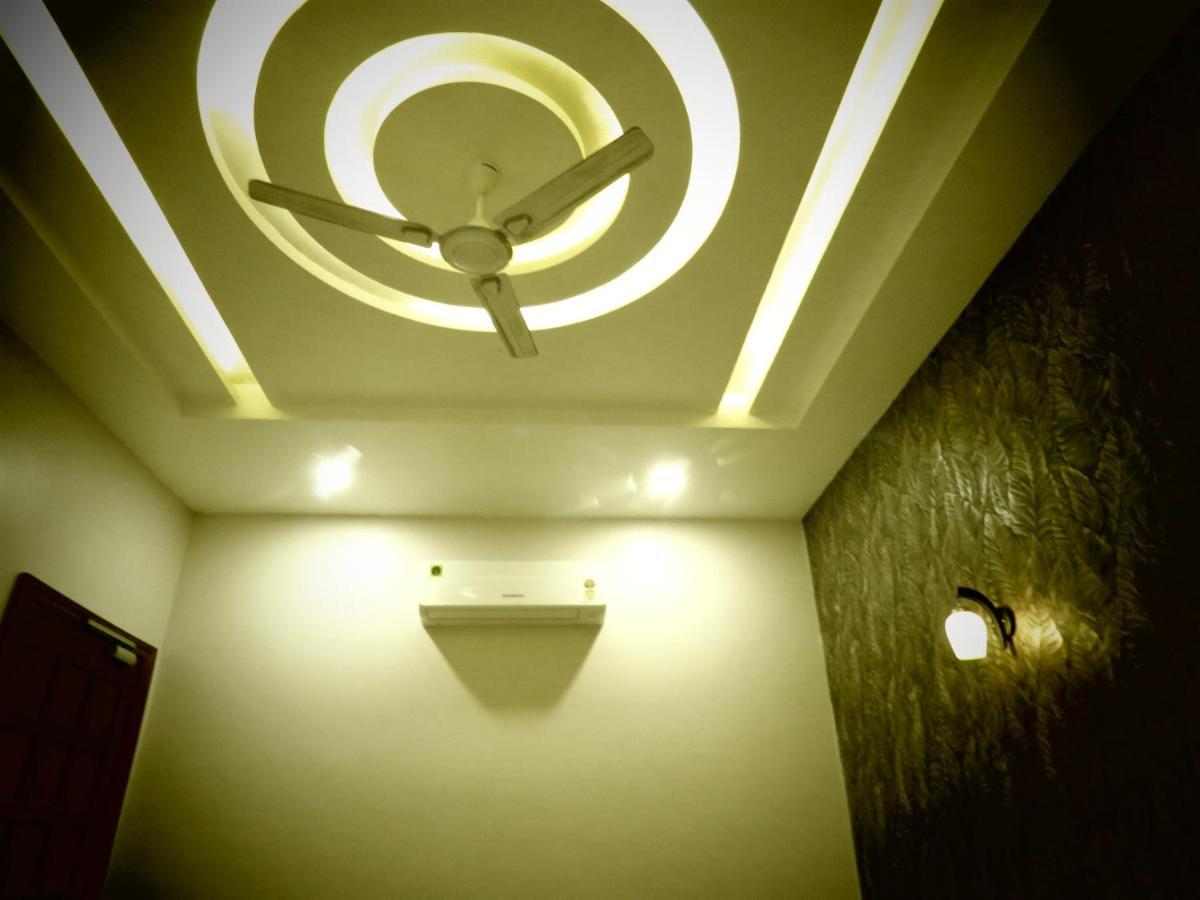 Raja Ji Hotels & Restaurant Jind Luaran gambar